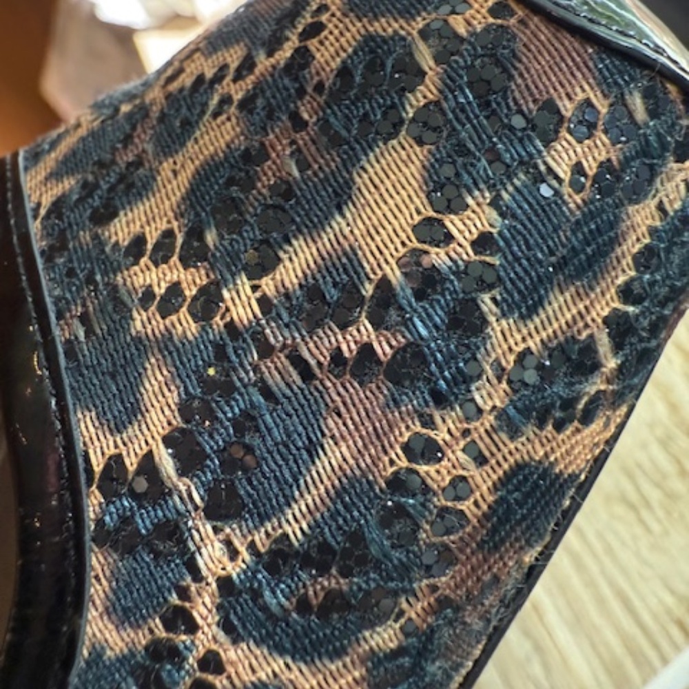 Pre-Loved Black Leopard Saks Fifth Avenue Ballet Flats - Size 6.5 - Picture 7 of 7